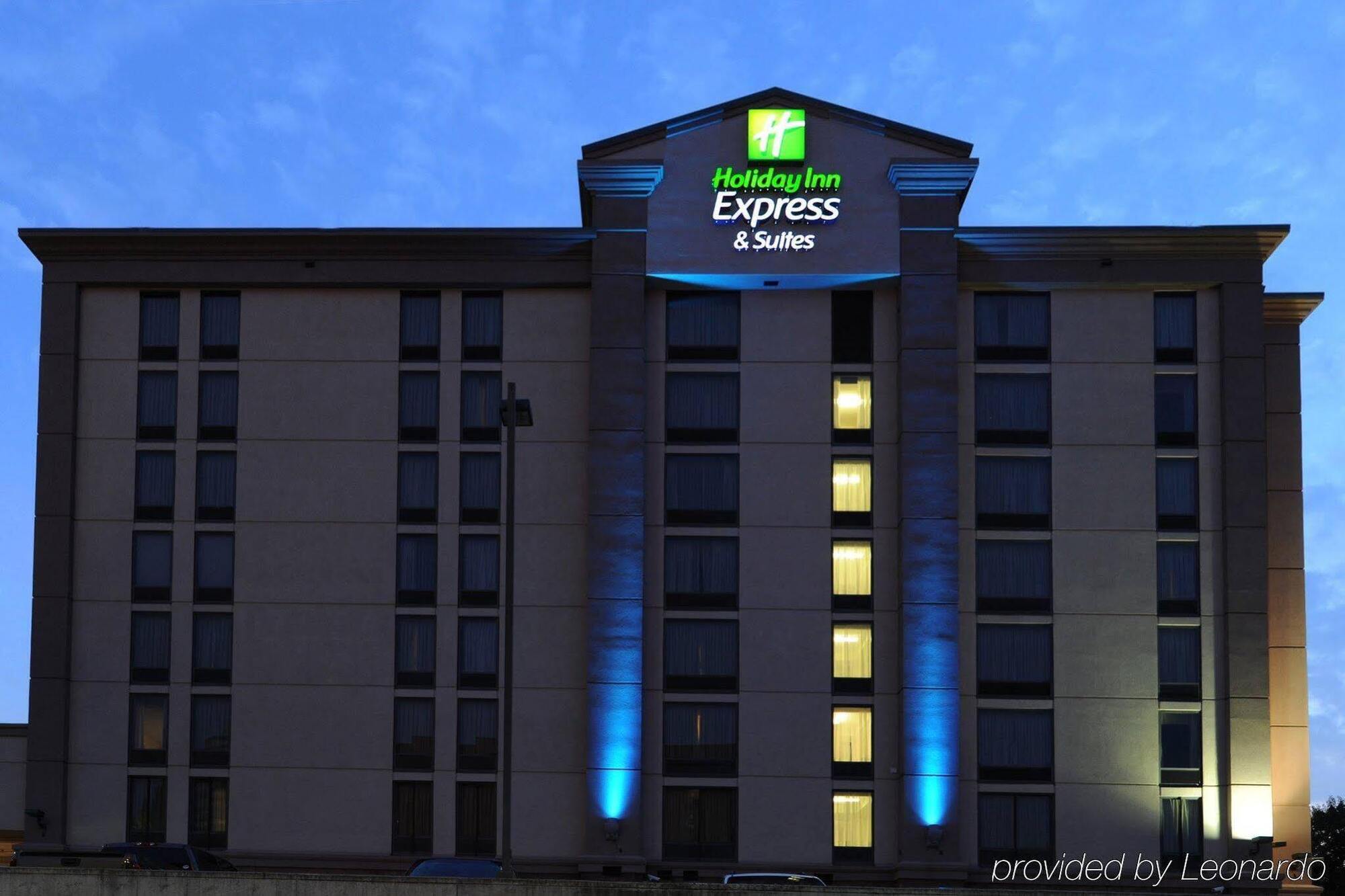 Holiday Inn Express & Suites Atlanta Perimeter Mall Hotel, An Ihg Hotel Sandy Springs Exterior foto